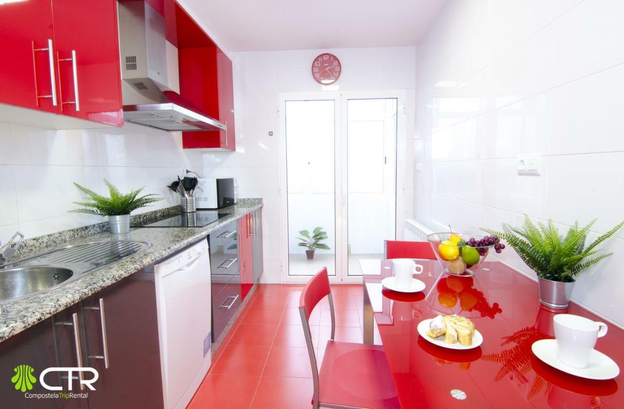 דירות סנטיאגו דה קומפוסטלה Apartamento Con Excelente Conexion & Garaje מראה חיצוני תמונה